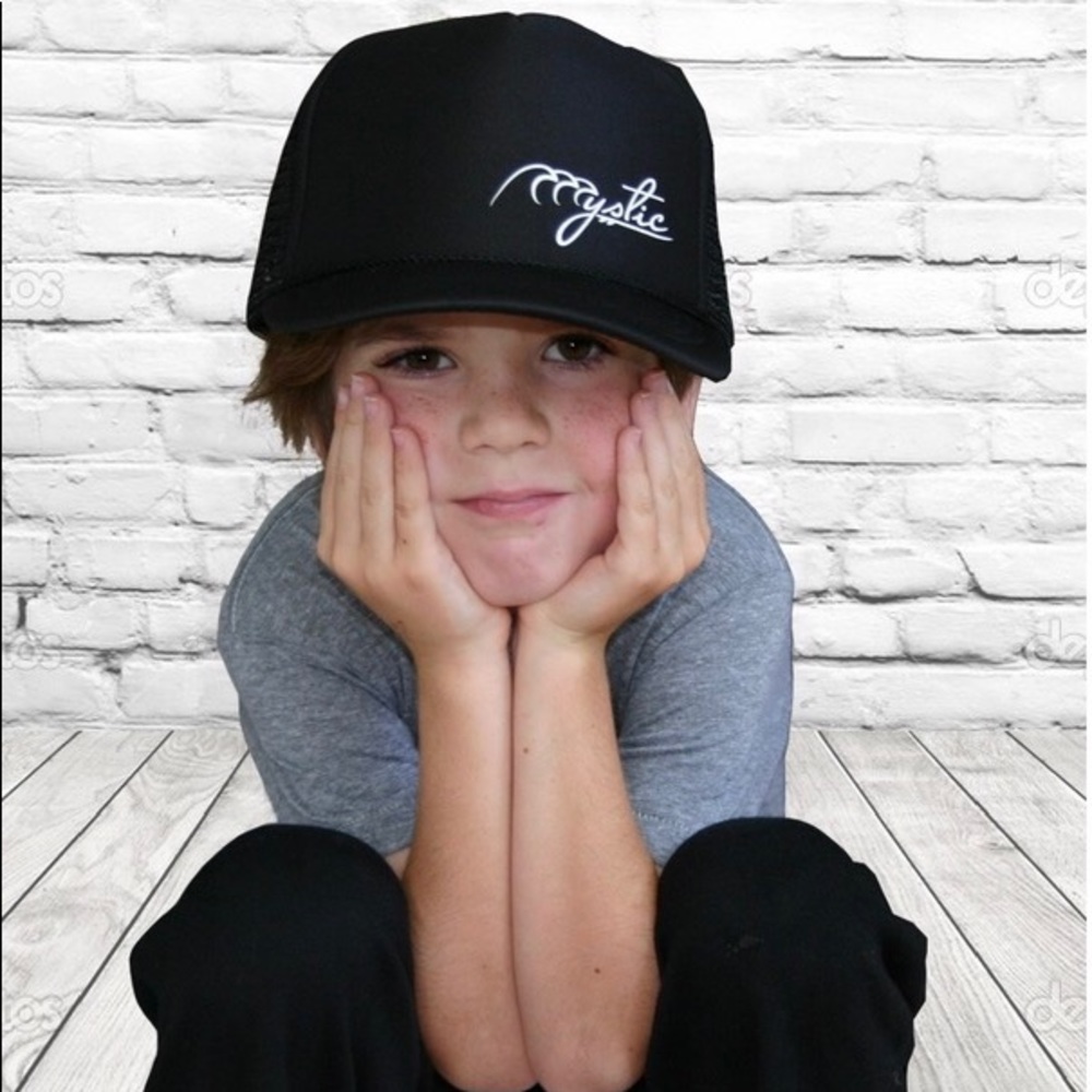 Kids Surf Trucker Hat